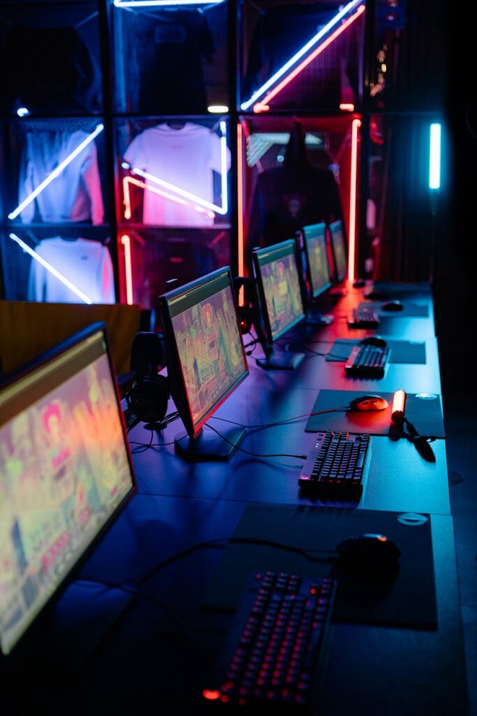 computers in a cybercafe